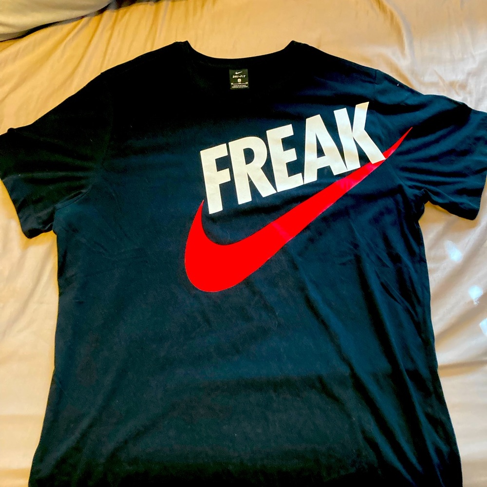 Giannis FREAK t-shirt by Nike
New without tags, never washed. 

Size XL